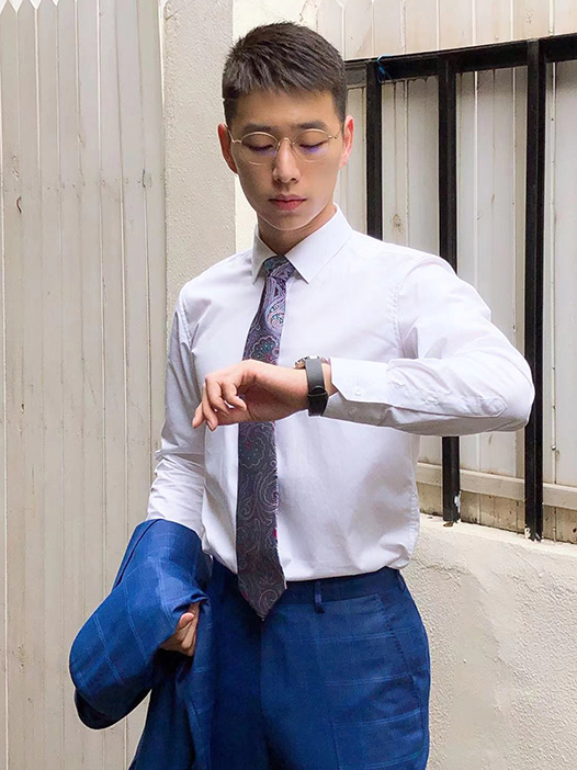 RakutenLi-2.jpg 上班族的職業裝照樣能穿出時尚