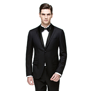 黑色可拆卸領禮服套裝