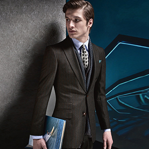 暗墨綠豎條紋輕奢商務套裝